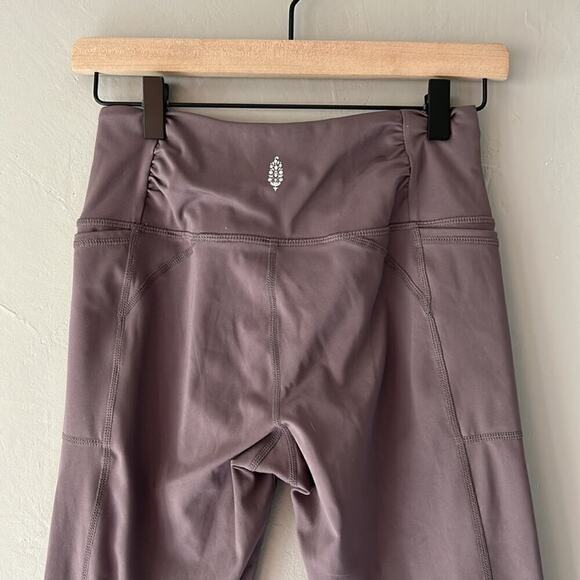 Free People Movement Breathe Easy Leggings Size XS - Picture 7 of 12